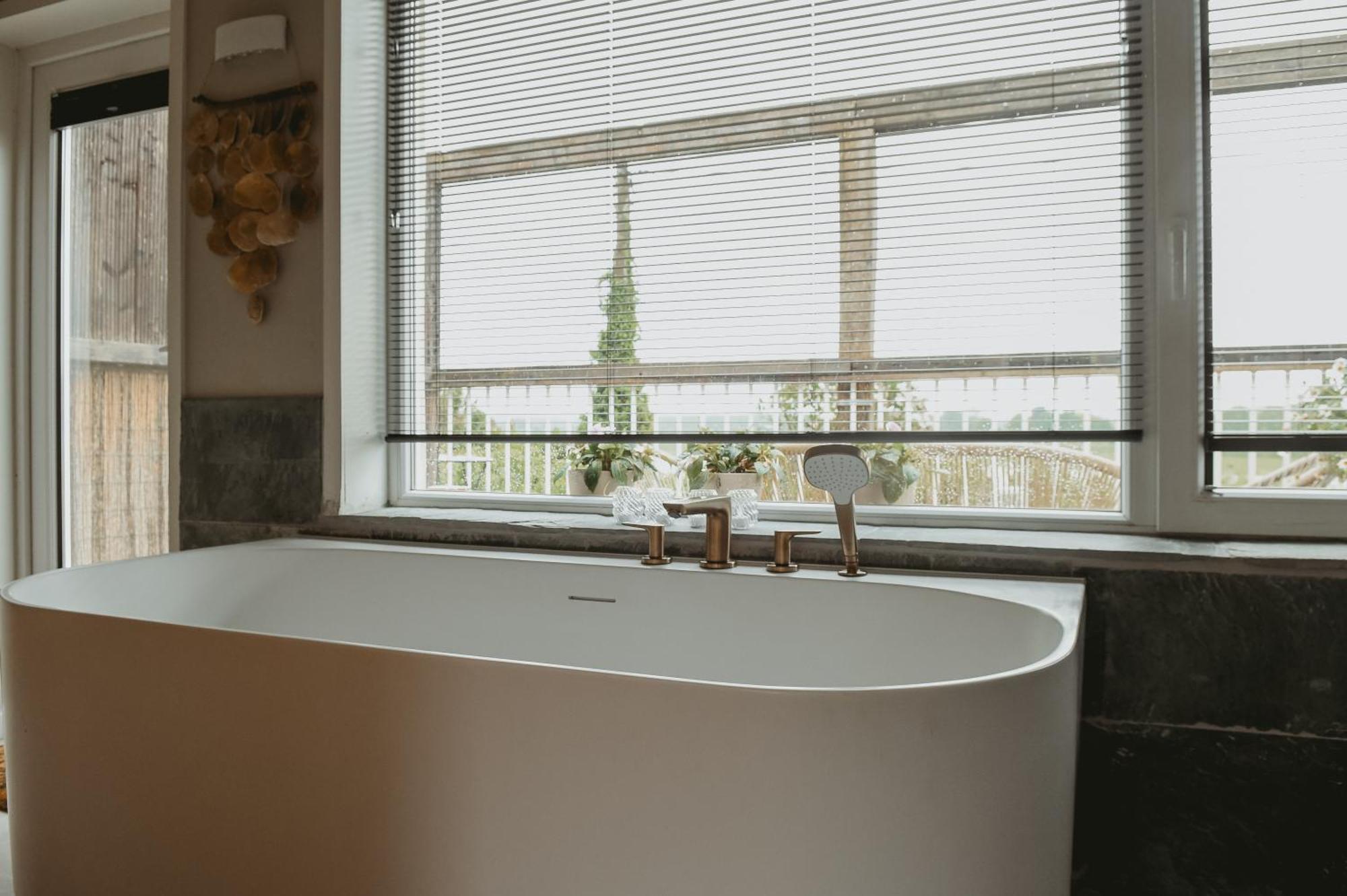 לאנקן Maas Suites מראה חיצוני תמונה