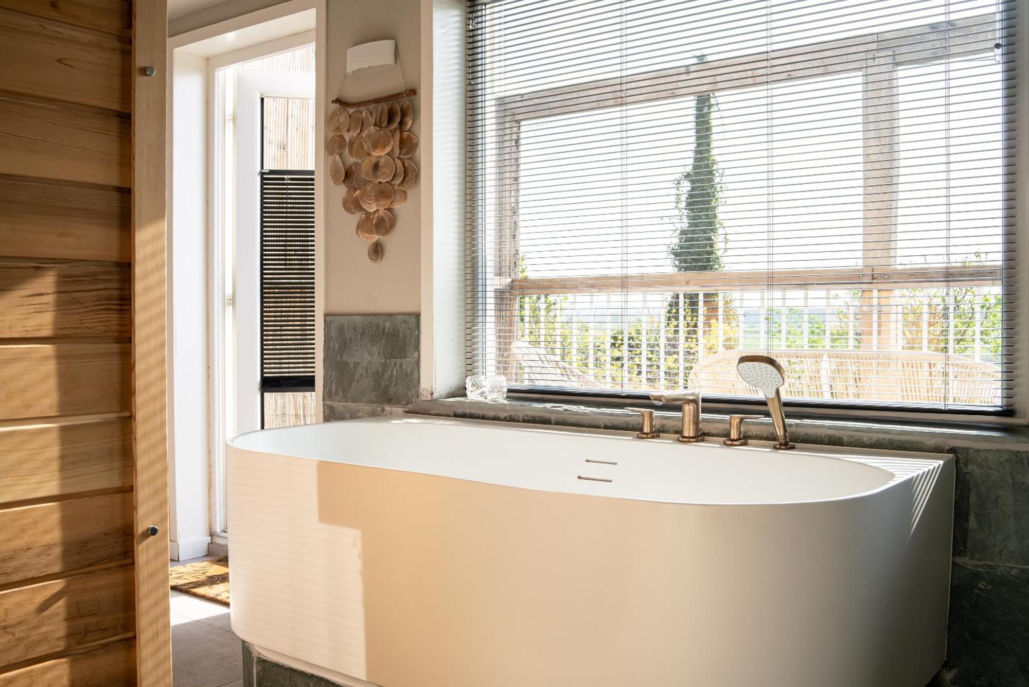 לאנקן Maas Suites מראה חיצוני תמונה